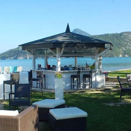 La Baie Des Voiles 3 Chambres 4 A 6 Personnes Au Bord Du Lac Plage Privee Duingt Exterior photo