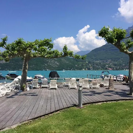 La Baie Des Voiles 3 Chambres 4 A 6 Personnes Au Bord Du Lac Plage Privee Duingt Exterior photo